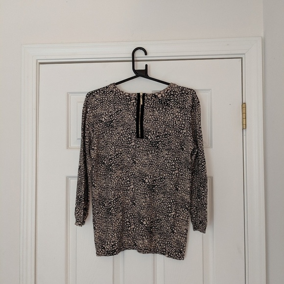 Dana Buchman tan & black printed sweater sz small - Picture 7 of 8